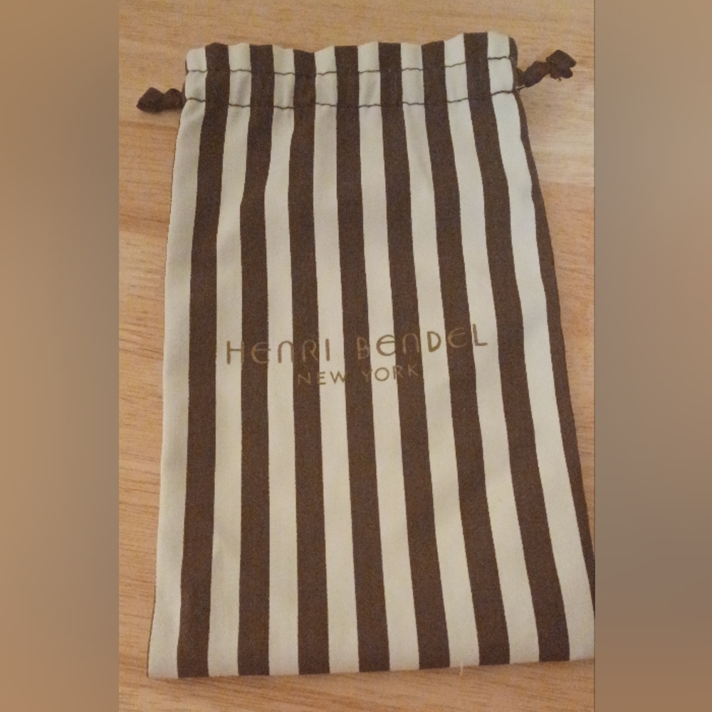 Henri Bendel bag